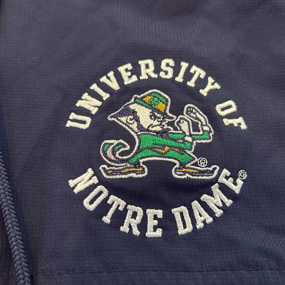 Notre Dame Under Armour Men's Jacket in Dark Blue and White - Picture 2 of 6